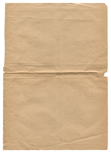 vertikální detailní záběr prázdné staré hnědé papírové textury pozadí s vráskami a roztržené okraje izolované na bílém pozadí - Fotografie, Obrázek