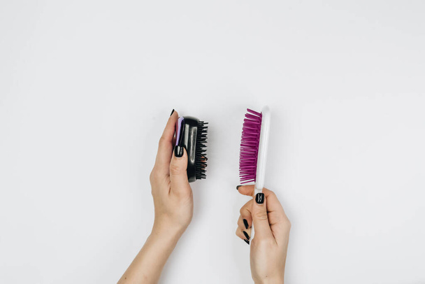 hairdresser comb brush on white background - Foto, afbeelding
