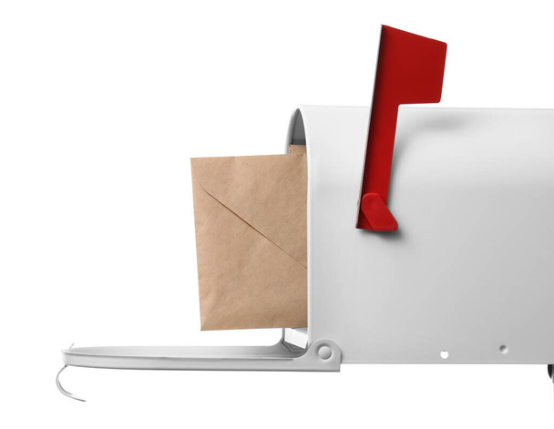 Поштова скринька з літерою на білому тлі
 - Фото, зображення