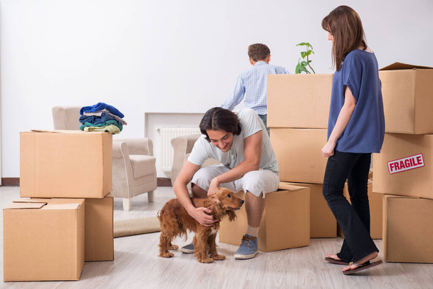 Young family moving to new flat - Photo, Image