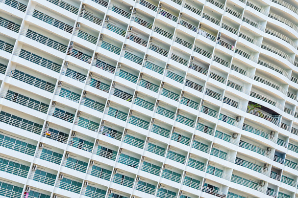 Architecture abstraite du bâtiment extérieur et balcon avec motif de fenêtre pour arrière-plan
 - Photo, image