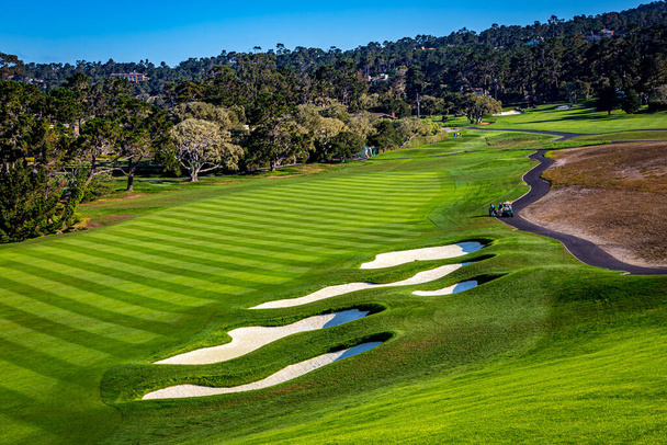 Pebble Beach golf course, Monterey, California, сша
 - Фото, изображение
