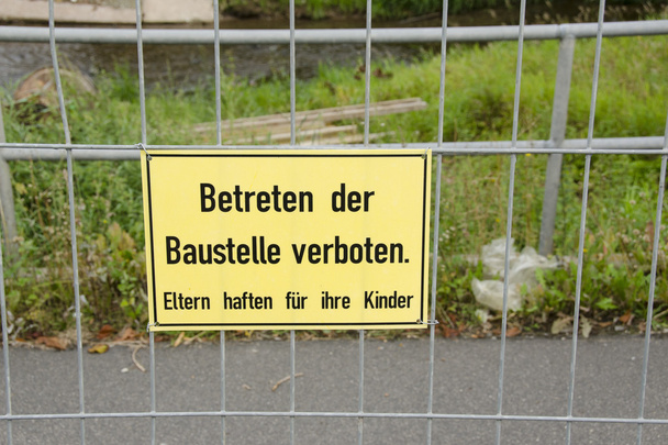 Betreten der Baustelle verboten - Photo, image