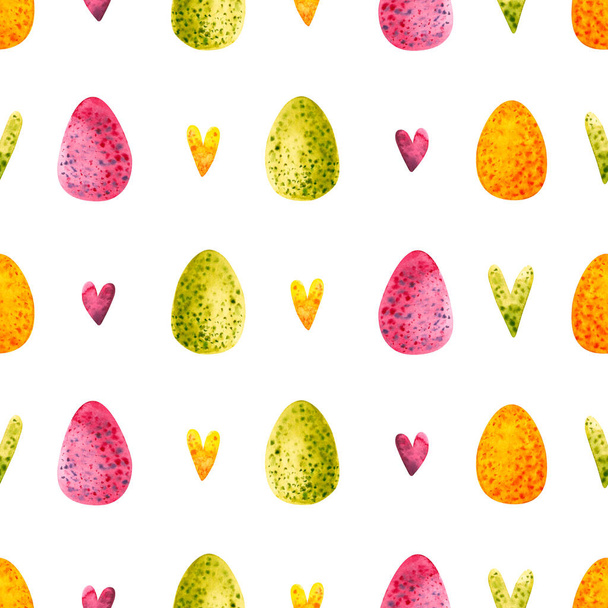 Pasen naadloos patroon. Handgetekende illustratie is geïsoleerd op wit. Geschilderde gekleurde eieren en harten zijn perfect voor wenskaart, poster, vakantie behang, textiel, verpakking ontwerp - Foto, afbeelding