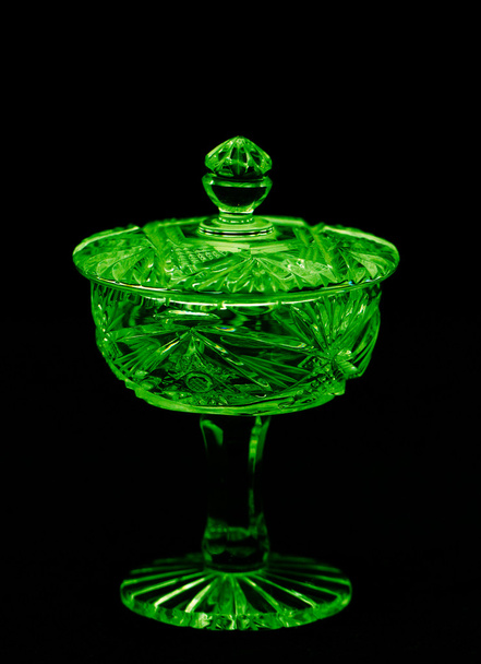 Antique bright crystal holder with lid - 写真・画像