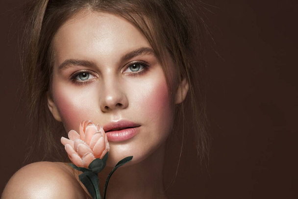 Woman Fashion Beauty Make Up, Beautiful Girl Face and Flower, Wet Makeup - Photo, Image