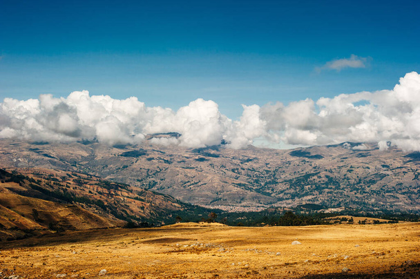 Retkeily Laguna 69, huaraz, peru - joulukuu, 2019 polku Cordillera Blancalla
. - Valokuva, kuva