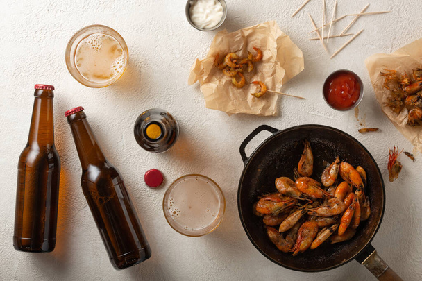 Beer background with shrimp. Beer pub - 写真・画像