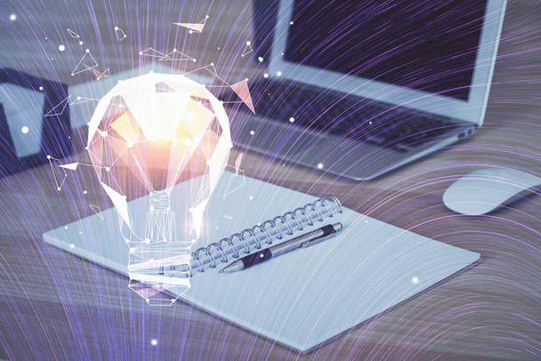 Computer auf dem Desktop im Büro mit Glühbirnen-Hologramm. Mehrfachbelichtung. Konzept der Idee. - Foto, Bild