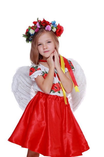 Little angel in Ukrainian costume - Fotoğraf, Görsel