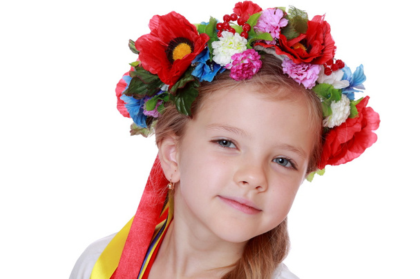Girl in a Ukrainian national costume - Foto, immagini