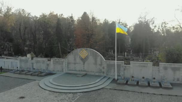 Denkmal Ukraine in Lwiw Drohne beschossen - Filmmaterial, Video