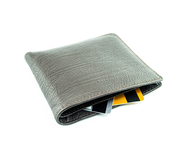 portafoglio marrone con carte di credito su sfondo bianco
 - Foto, immagini