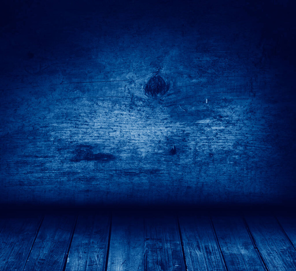intérieur grunge tonique dans la couleur tendance Classic Blue de l'année 2020
 - Photo, image