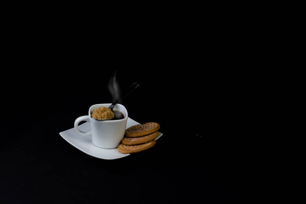juego de tazas, cafe y galletas dulce  - Foto, immagini