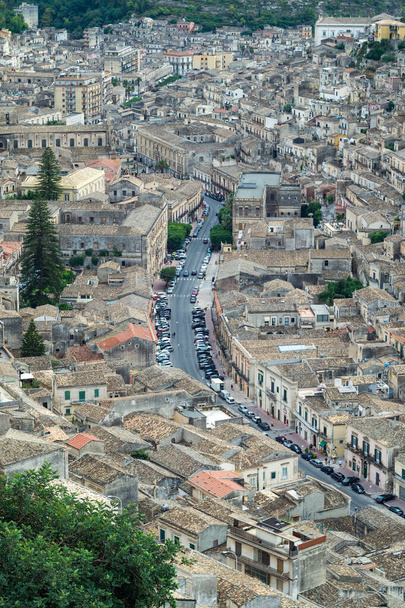 Kilátás házak Óváros Modica, Szicília, Olaszország - Fotó, kép