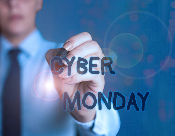 Wortschreibtext Cyber Monday. Geschäftskonzept für Montag nach dem Thanksgiving-Feiertag Online-Shopping-Tag. - Foto, Bild