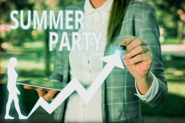 Fogalmi kézírás a Summer Party-ról. Üzleti fotó bemutatása társadalmi összejövetel során tartott nyári szezonban vagy iskolai szünet. - Fotó, kép