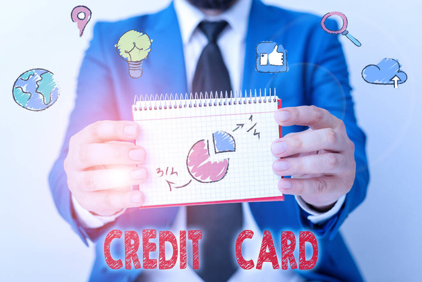 Wort schreiben Text Kreditkarte. Business-Konzept für Karte, die es Ihnen ermöglicht, Geld gegen eine Kreditlinie zu leihen. - Foto, Bild