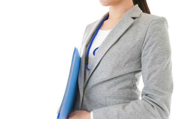 азіатська бізнес-леді з текою ізольована на білому тлі
 - Фото, зображення