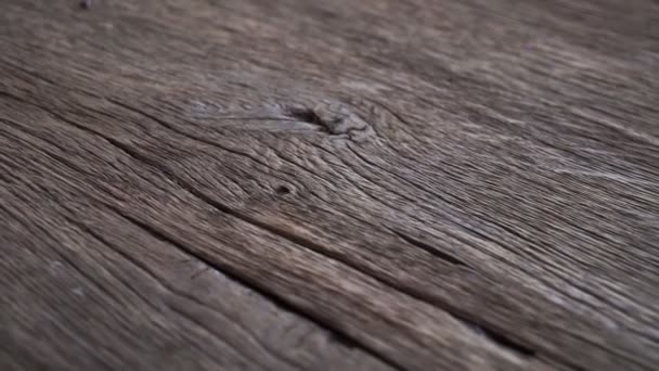 Bruin hout textuur achtergrond oppervlak met oude natuurlijke patroon. Sluiten.. - Video