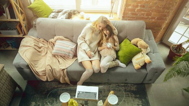 Happy loving family, mother and daughter spending time together at home - Foto, Imagem