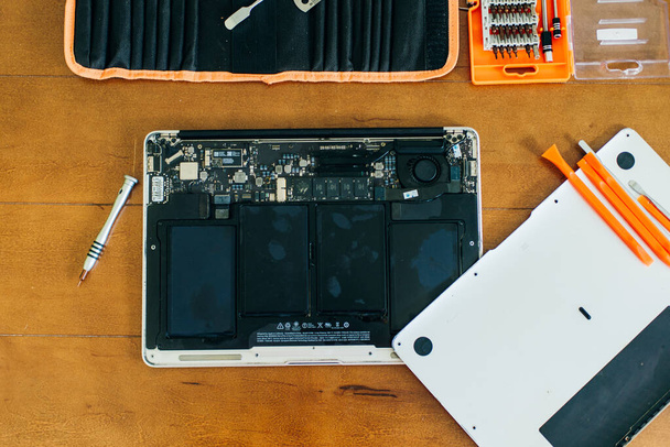 laptop motherboard. repairing broken laptop notebook computer. Electronic repair shop, technology renovation. - Fotografie, Obrázek