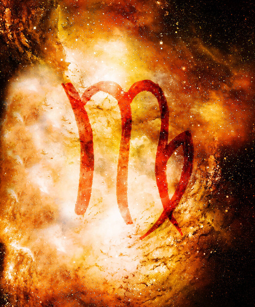 Käsin piirretty horoskooppi astrologia symbolit kosmisessa tilassa - Valokuva, kuva