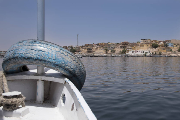 Nílus folyó Aswan Egyiptomban, Agilkia sziget mellett. - Fotó, kép