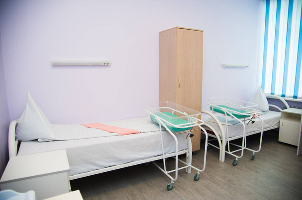 Interior del quirófano en clínica moderna - Foto, imagen
