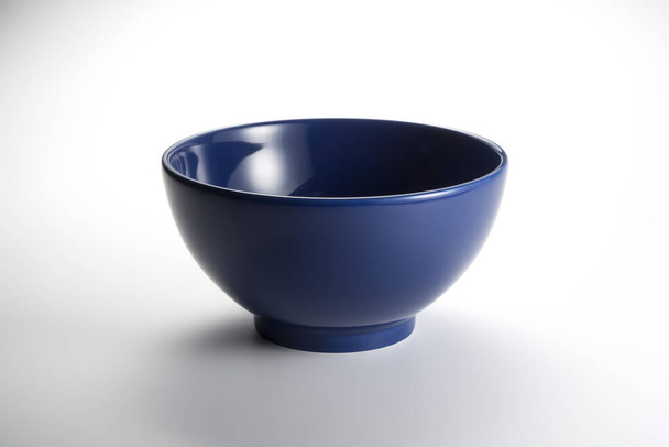 Empty blue bowl isolated on white background with clipping path - Фото, зображення