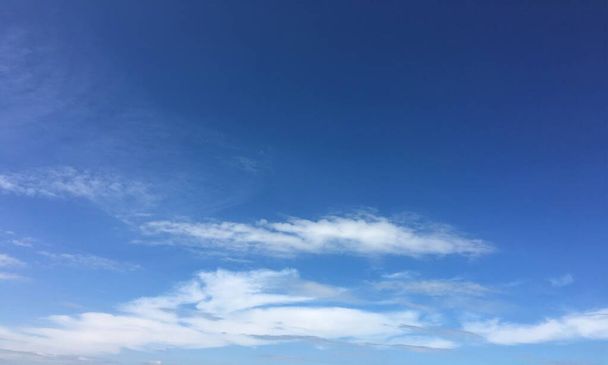 nuvens, céu azul. nuvem azul céu fundo
 - Foto, Imagem