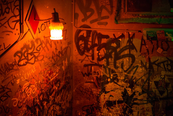 Ruin bar in budapest szoba tervezés - Fotó, kép