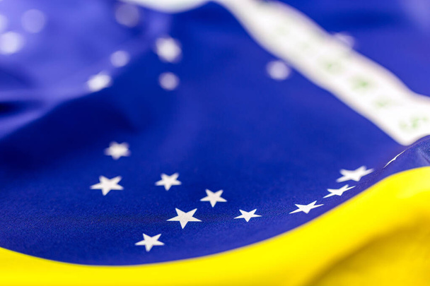 λεπτομέρεια της σημαίας του brazil, στη μακροφωτογραφία. Εικόνα με έννοια πατριωτισμού, εθνικισμού ή αγαπημένης πατρίδας. - Φωτογραφία, εικόνα