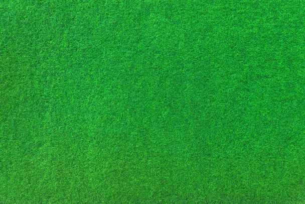 人工芝を模した緑の屋外カーペットの閉鎖 - 写真・画像