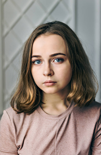 Close-up portrait of a young girl - Фото, изображение
