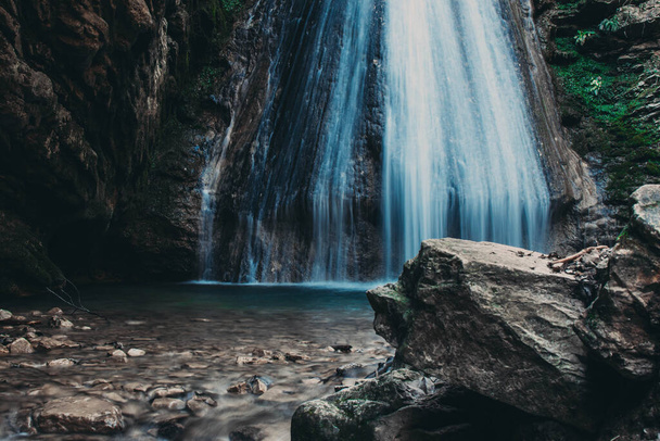 long exposure on a small waterfall - Fotoğraf, Görsel