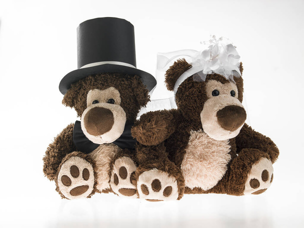 одружені плюшеві ведмеді для вітальної листівки
 - Фото, зображення