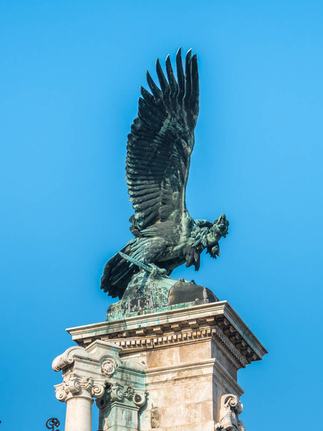Eagle statue in Buda Palace in Budapest Hungary. Travel - Φωτογραφία, εικόνα