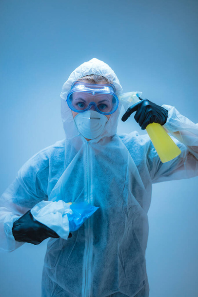 Protección antivirus y antibacteriana contra enfermedades: limpiar todo lo que te rodea es esencial
. - Foto, Imagen