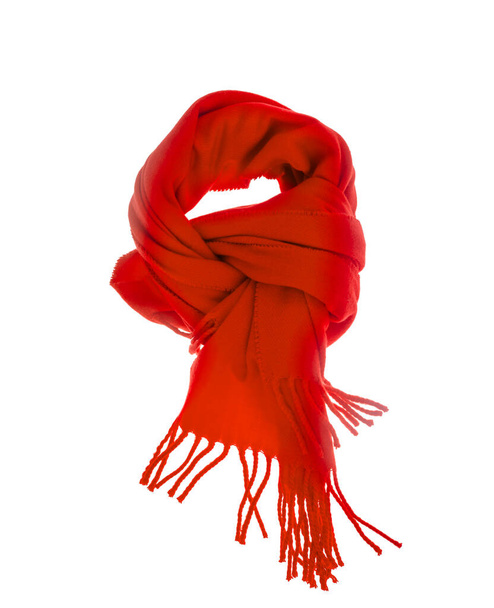 Красный текстильный шарф изолирован на белом фоне. Студия фото
 - Фото, изображение