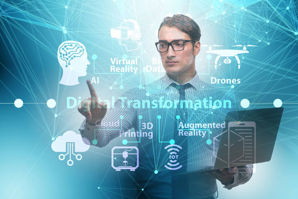 Digitális transzformációs és digitalizációs technológiai koncepció - Fotó, kép
