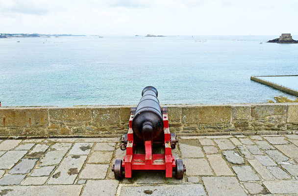 Saint Malo; France - july 28 2019 : cannon on the ramparts - Photo, Image