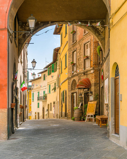 Loro Ciuffenna, village in the Province of Arezzo in the Italian region Tuscany. Central Italy. - Valokuva, kuva