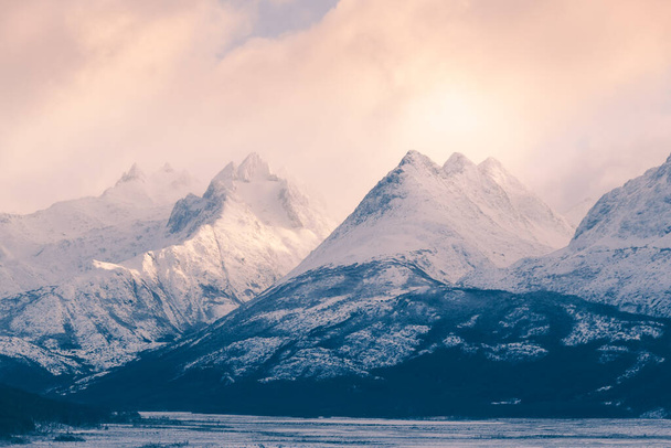 Snowy mountains of the Carbajal Valley in Ushuaia - Foto, Bild