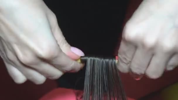 Damenfrisur im Friseur - Filmmaterial, Video