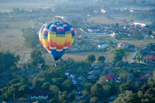 in de hete luchtballon - Foto, afbeelding