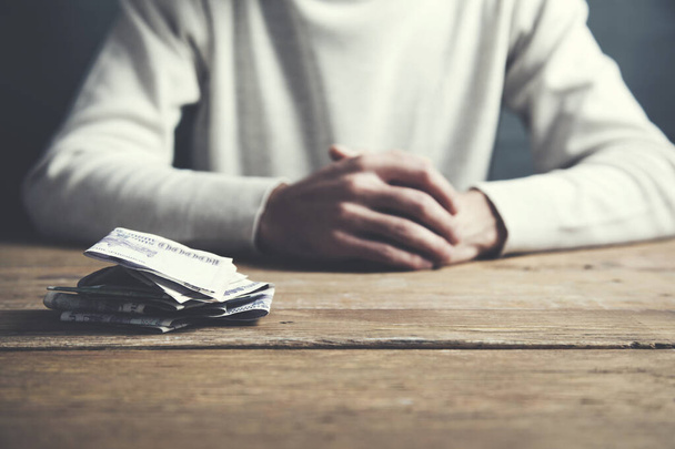 Man hand and  money on table background - Fotoğraf, Görsel