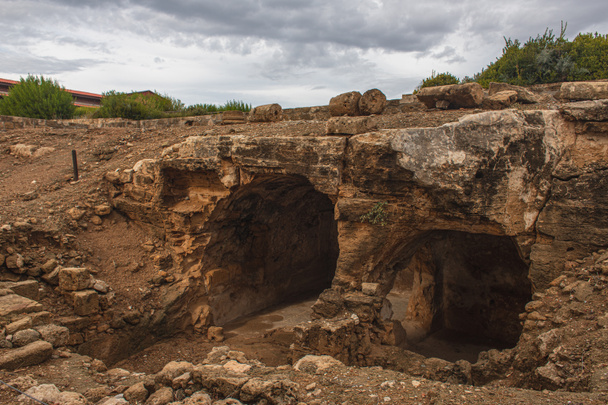 Burgruine Saranta Kolones im alten archäologischen Park - Foto, Bild