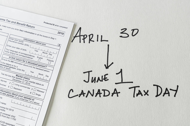 Canada Tax Day wurde vom 30. April auf den 1. Juni verlegt, um den Steuerzahlern während der Covid 19 Coronavirus-Pandemie zu helfen - Foto, Bild